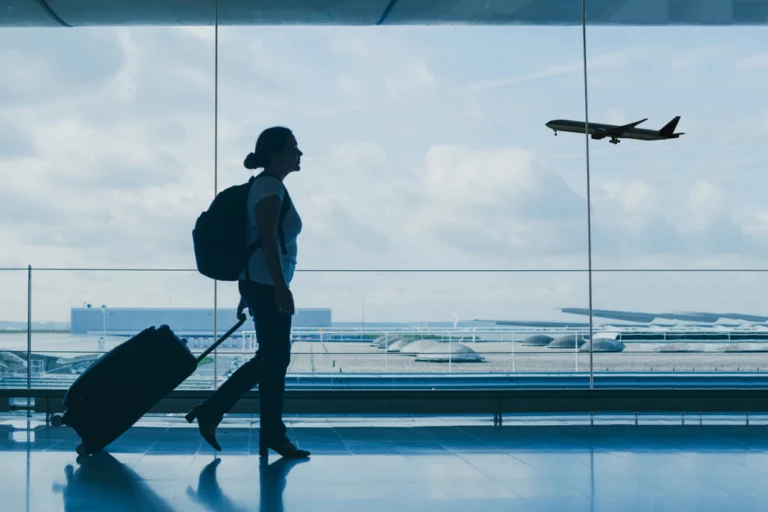 airport-shutterstock_1073718194