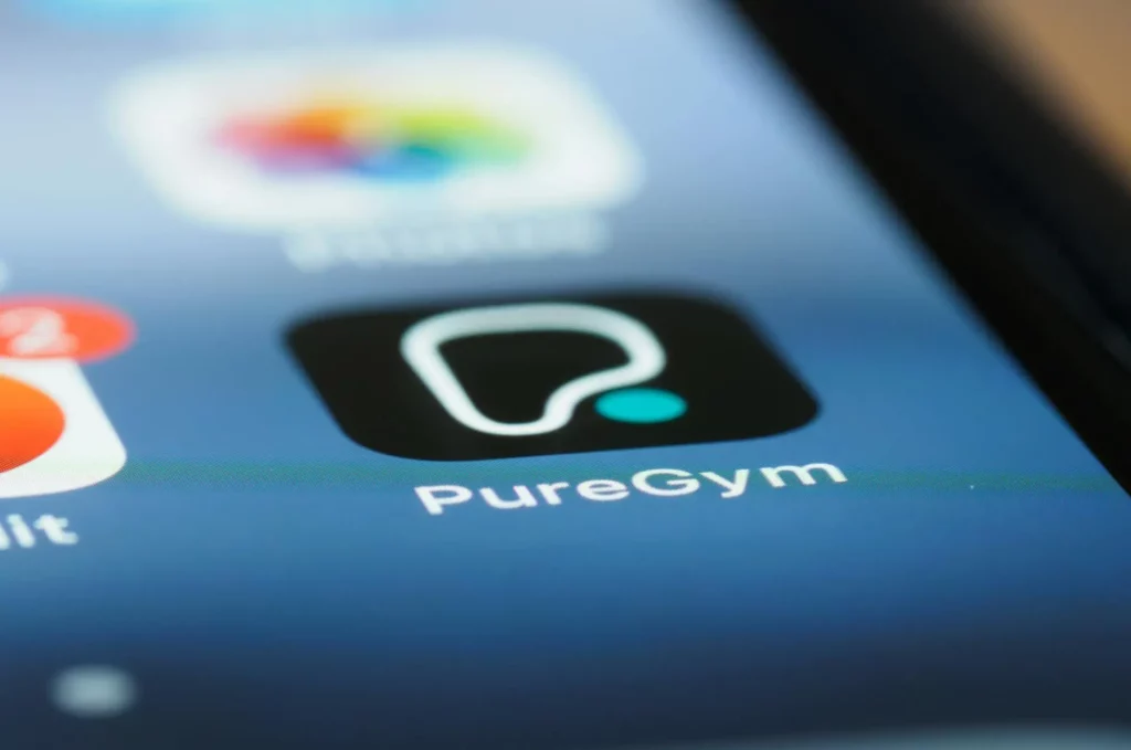 Puregym app icon on a mobile phone screen